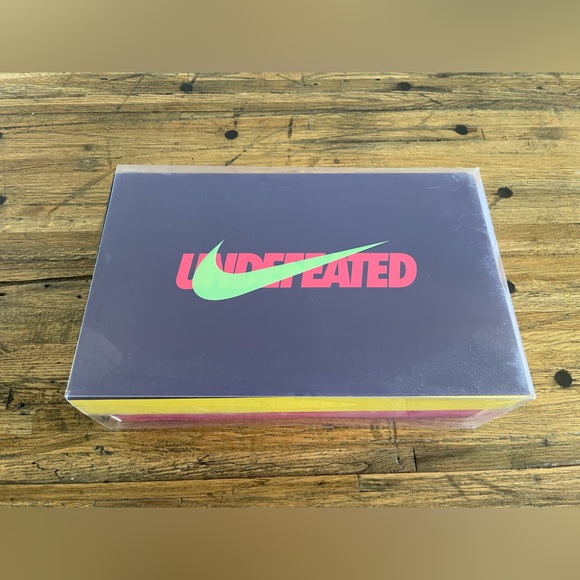 Undefeated x Air Force 1 Low 'Community' - Picture 2 of 7